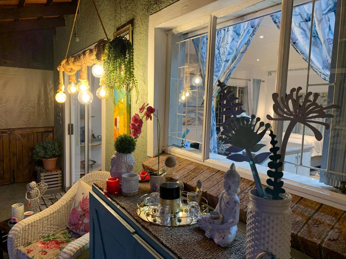 Gabbys Cottage Guesthouse Блоемфонтейн Екстериор снимка